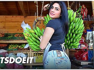 Devora Robles Oiled Up & Seduced Into Deep Gonzo Fuck