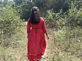 Hot cream pussy in forest side outdoor