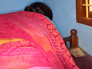 Desi Tamil saree aunty blouse job big ass