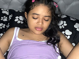 My Stepsister Realizes That I Masturbate Next to Her and I Can't Believe Her Reaction