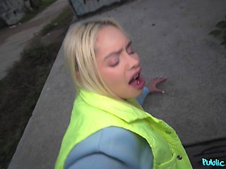 Public Agent - Can You Help My Cock? 1 - Vivian Lola
