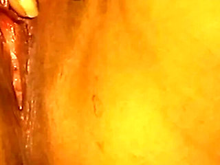 Eva Pur&rsquo;s Hairy Mature Pussy Close-Up &ndash; Amateur MILF Solo