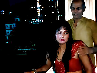 Indian Video. The elderly father-in-law had hardcore sex with his daughter-in-law in a hotel. Desi Hindi Audio