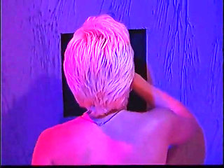 MILF banged at the glory hole