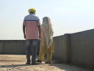Punjabi Sardarni Hot Blowjob & Deep Throat with Desi Boy Jaggi - Intimate Homemade Romance