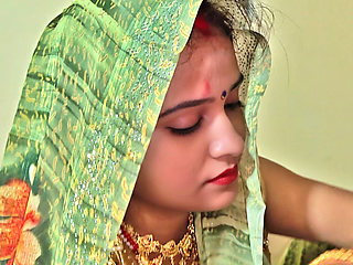 Beautiful newly married wife fucked by her husband in the bedroom. Full Hindi audio