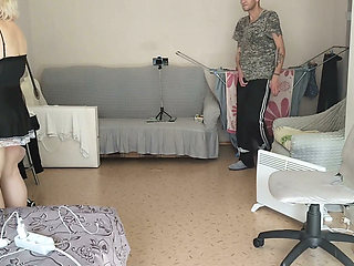 I Just Showed for a Maid a Dick, and She's Ready to Fuck