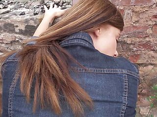 Public Agent Her perfect ass makes him want to fuck her outside in public